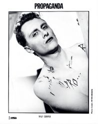 Propaganda_22.jpg